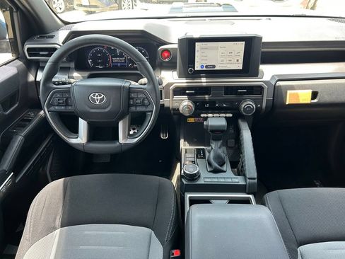 Used 2025 Toyota 4Runner TRD Sport AWD/4WD image 17