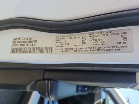 Used 2022 Jeep Grand Cherokee Limited w/ Trailer Tow Prep Group (B) image 36