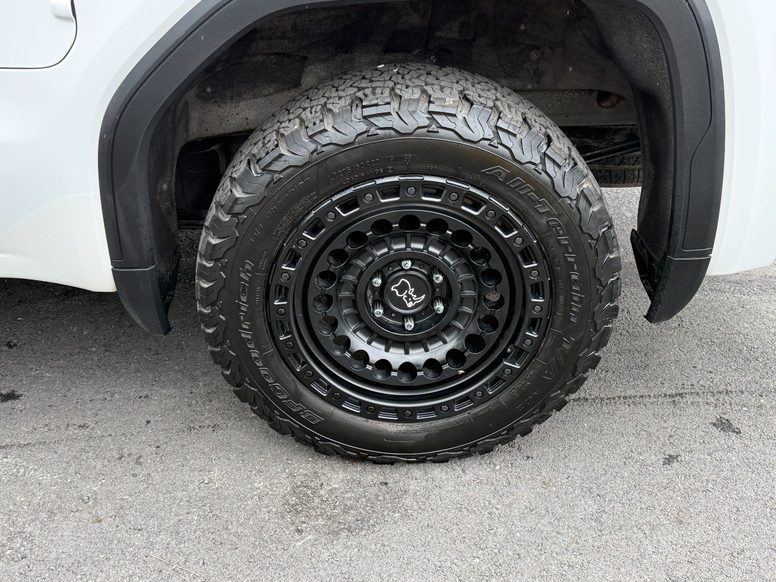 Used 2021 GMC Sierra 1500 Elevation AWD/4WD image 10
