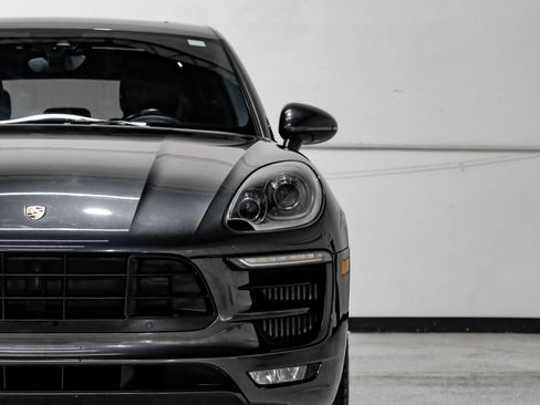 Used 2017 Porsche Macan GTS w/ Premium Package Plus AWD/4WD image 67