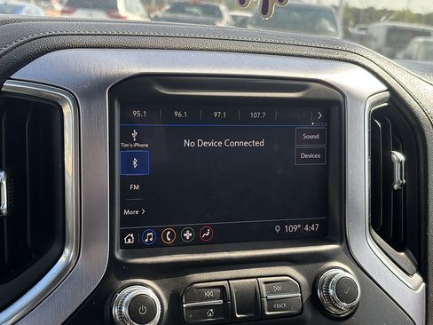 Used 2019 GMC Sierra 1500 SLT RWD image 9