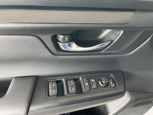 Used 2026 Honda CR-V LX image 17