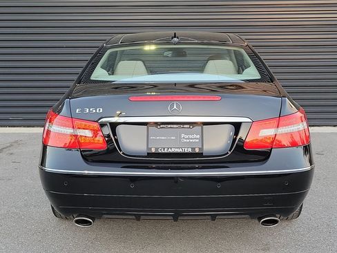 Used 2010 Mercedes-Benz E 350 Coupe image 4