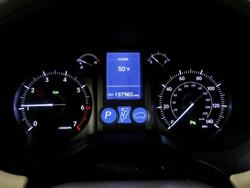 Used 2015 Lexus GX 460 Premium w/ Premium Package image 19