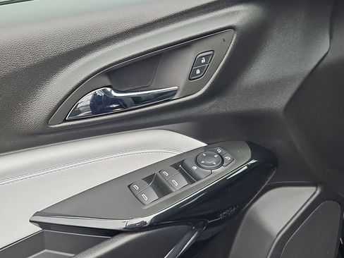 New 2026 Chevrolet Trax LT image 11