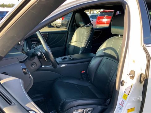 Used 2021 Lexus LS 500 w/ Accessory Package (Z2) image 7