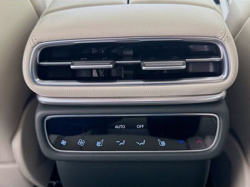 New 2026 Genesis GV80 3.5T Advanced AWD/4WD image 18