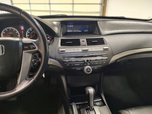 Used 2010 Honda Accord EX-L image 7