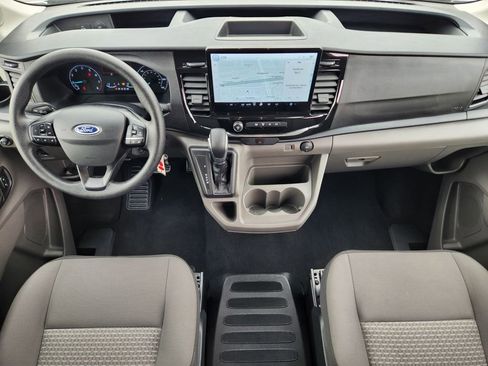 Used 2025 Ford Transit 350 XLT RWD image 25