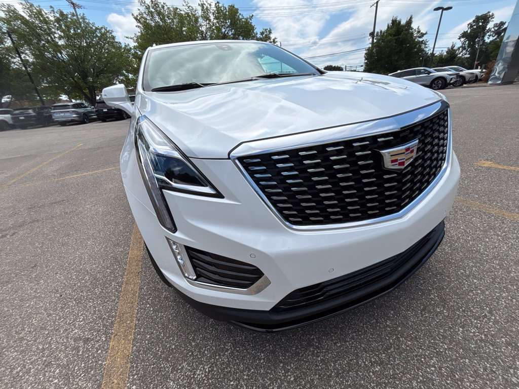 Used 2024 Cadillac XT5 Luxury AWD/4WD image 5