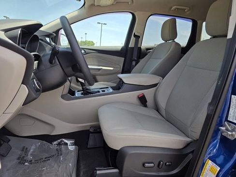 Used 2019 Ford Escape SE FWD image 13