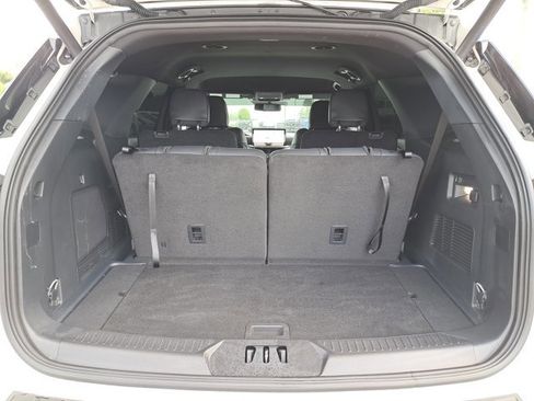 Certified 2025 Ford Explorer ST-Line w/ Premium Package image 9