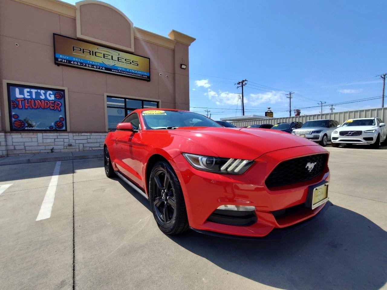 Used 2017 Ford Mustang Coupe RWD image 2