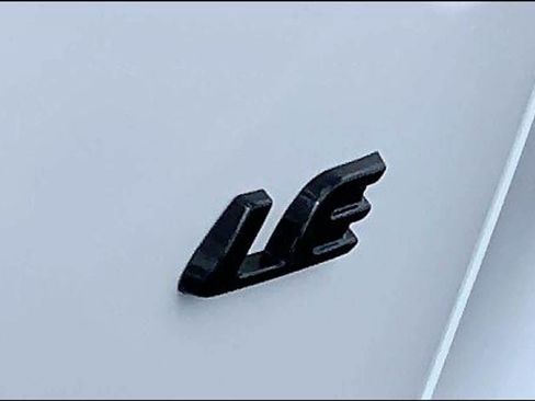 Used 2025 Toyota Corolla LE FWD image 9