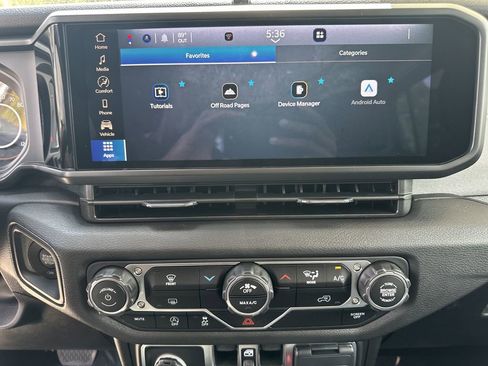 New 2025 Jeep Wrangler Sport S image 28