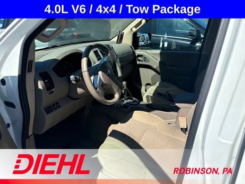 Used 2016 Nissan Frontier SV AWD/4WD image 5