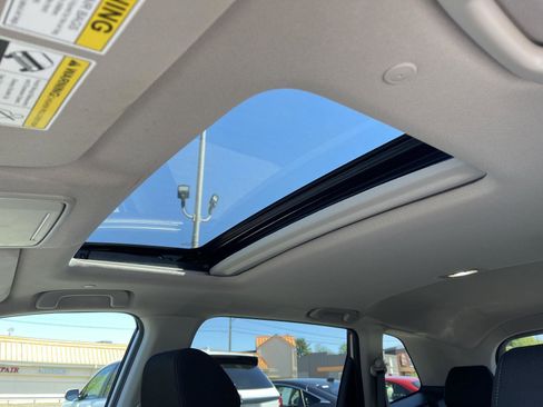 Used 2024 Honda CR-V EX image 13