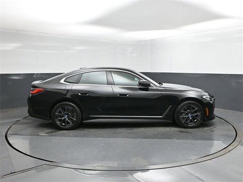 Used 2023 BMW i4 eDrive40 w/ Premium Package image 26