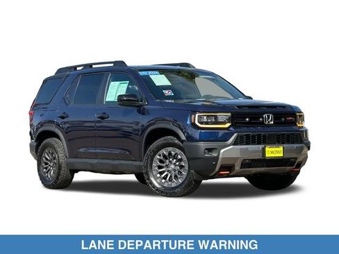 Certified 2026 Honda Passport TrailSport image 4