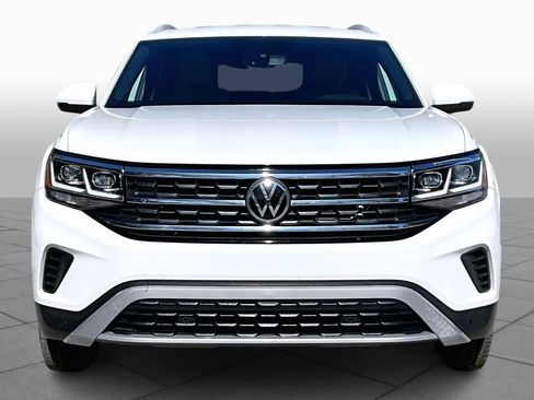 Used 2020 Volkswagen Atlas Cross Sport SE w/ Towing Package image 4