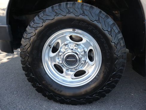 Used 2002 Ford F250 XL AWD/4WD image 39