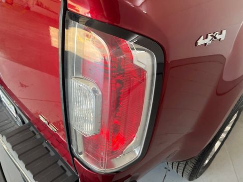 Used 2017 GMC Canyon SLT w/ Driver Alert Package AWD/4WD image 42
