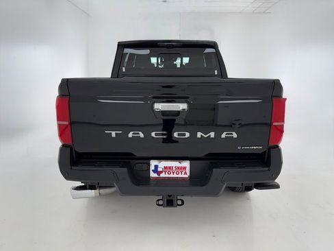 New 2025 Toyota Tacoma Limited image 39