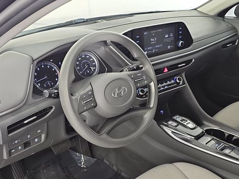 Used 2021 Hyundai Sonata SE FWD image 15