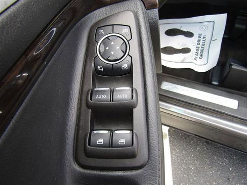 Used 2013 Ford Explorer Limited image 11