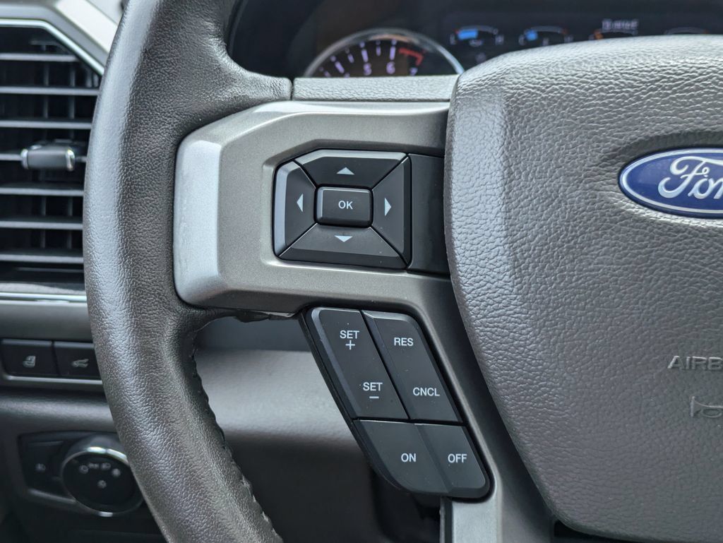 Used 2021 Ford Expedition XLT RWD image 24