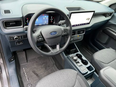 New 2025 Ford Maverick XLT w/ Black Appearance Package AWD/4WD image 16