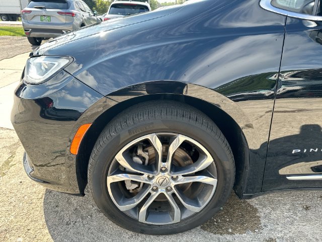 Used 2024 Chrysler Pacifica Pinnacle AWD/4WD image 43