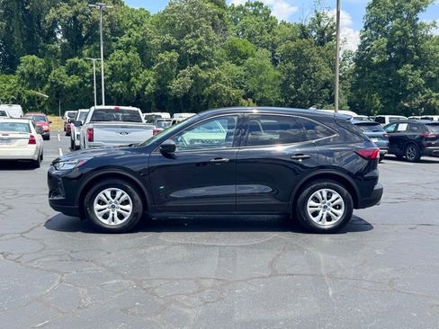 Used 2024 Ford Escape FWD image 3