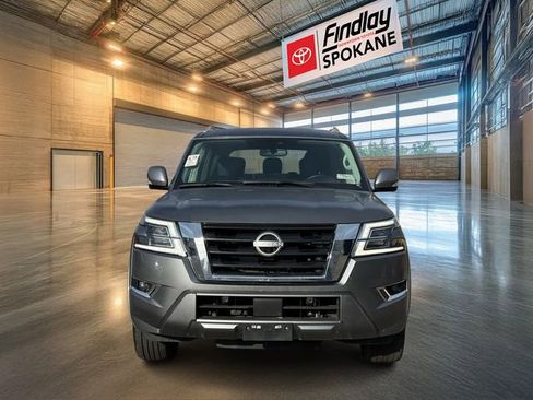 Used 2024 Nissan Armada SL image 2
