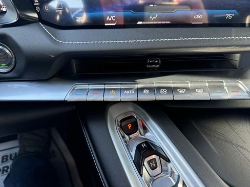 New 2026 Chevrolet Corvette E-Ray image 26