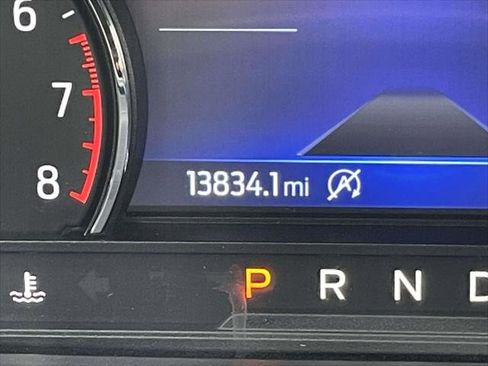 Used 2023 Ford Explorer XLT w/ Equipment Group 202A image 24