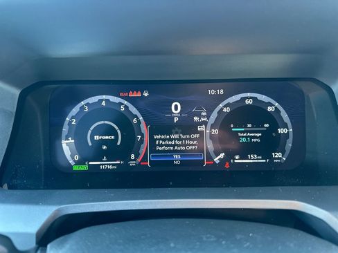 Used 2025 Toyota Tacoma TRD Sport w/ TRD Sport Upgrade Package image 28