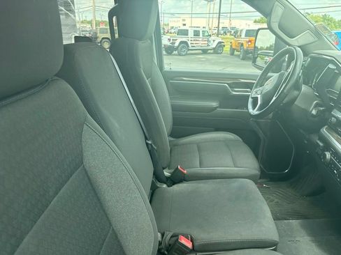 Used 2025 Chevrolet Silverado 2500 LT AWD/4WD image 19