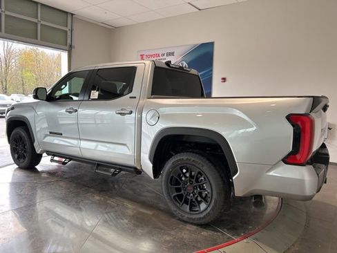New 2026 Toyota Tundra SR5 AWD/4WD image 4