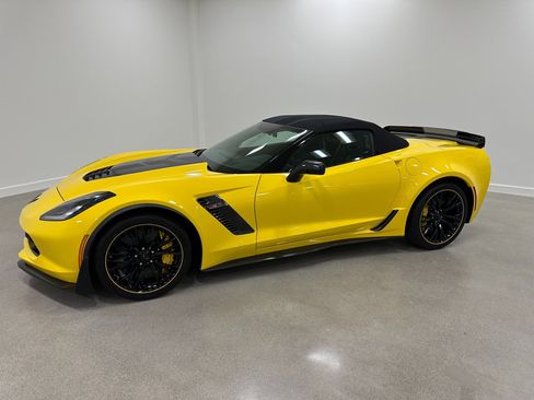 Used 2016 Chevrolet Corvette Z06 w/ C7.r Special Edition image 16