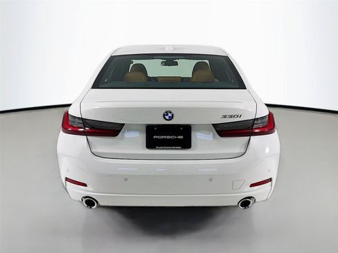 Used 2024 BMW 330i Sedan w/ Premium Package RWD image 22