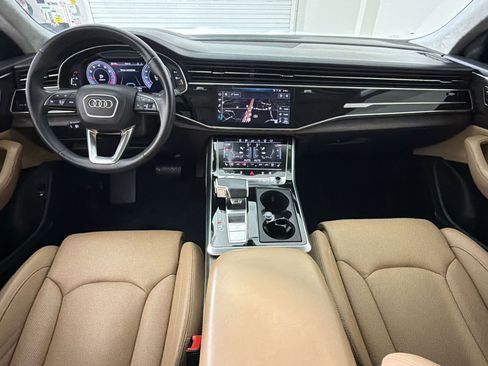Used 2020 Audi Q8 Prestige w/ Prestige Package AWD/4WD image 15