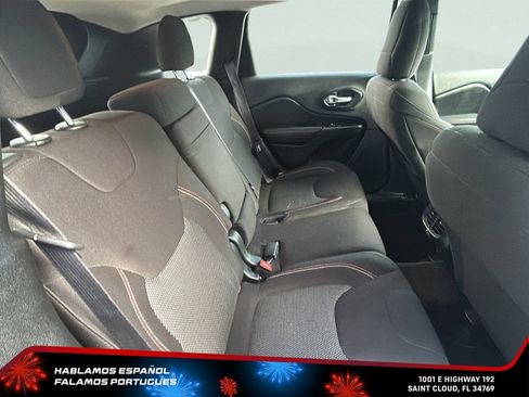 Used 2016 Jeep Cherokee 75th Anniversary FWD image 26