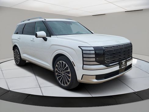 New 2026 Hyundai Palisade Calligraphy image 2
