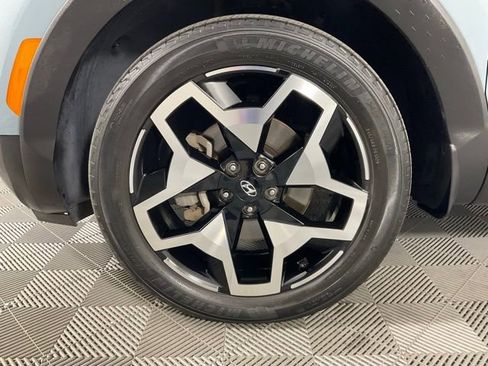 Used 2023 Hyundai Santa Cruz Limited w/ Winter Package image 10