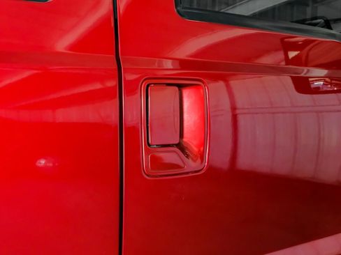 Used 2015 Ford F350 Lariat w/ Lariat Interior Package image 41