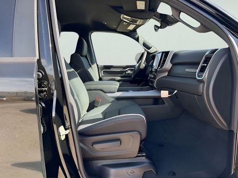 New 2026 RAM 1500 Big Horn AWD/4WD image 10