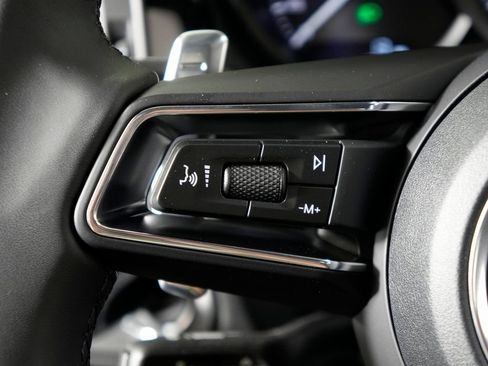 Certified 2026 Porsche Macan AWD/4WD image 23