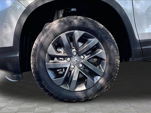 Used 2025 Honda Ridgeline Sport image 23