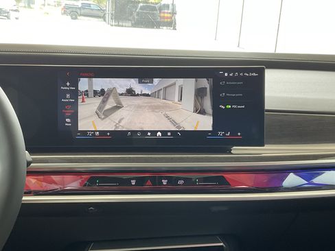 New 2026 BMW 740i w/ Premium Package image 17